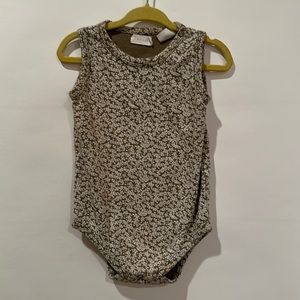 Green and white floral, Jamie Kay tank top onesie 2T